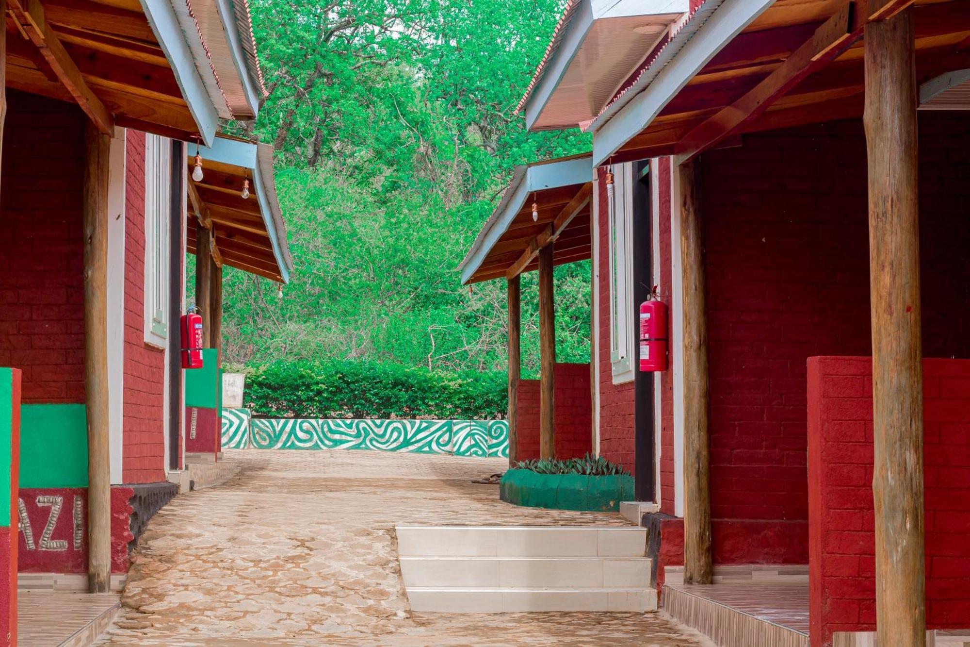 Hegoma Mkomazi Hotels And Camps מראה חיצוני תמונה