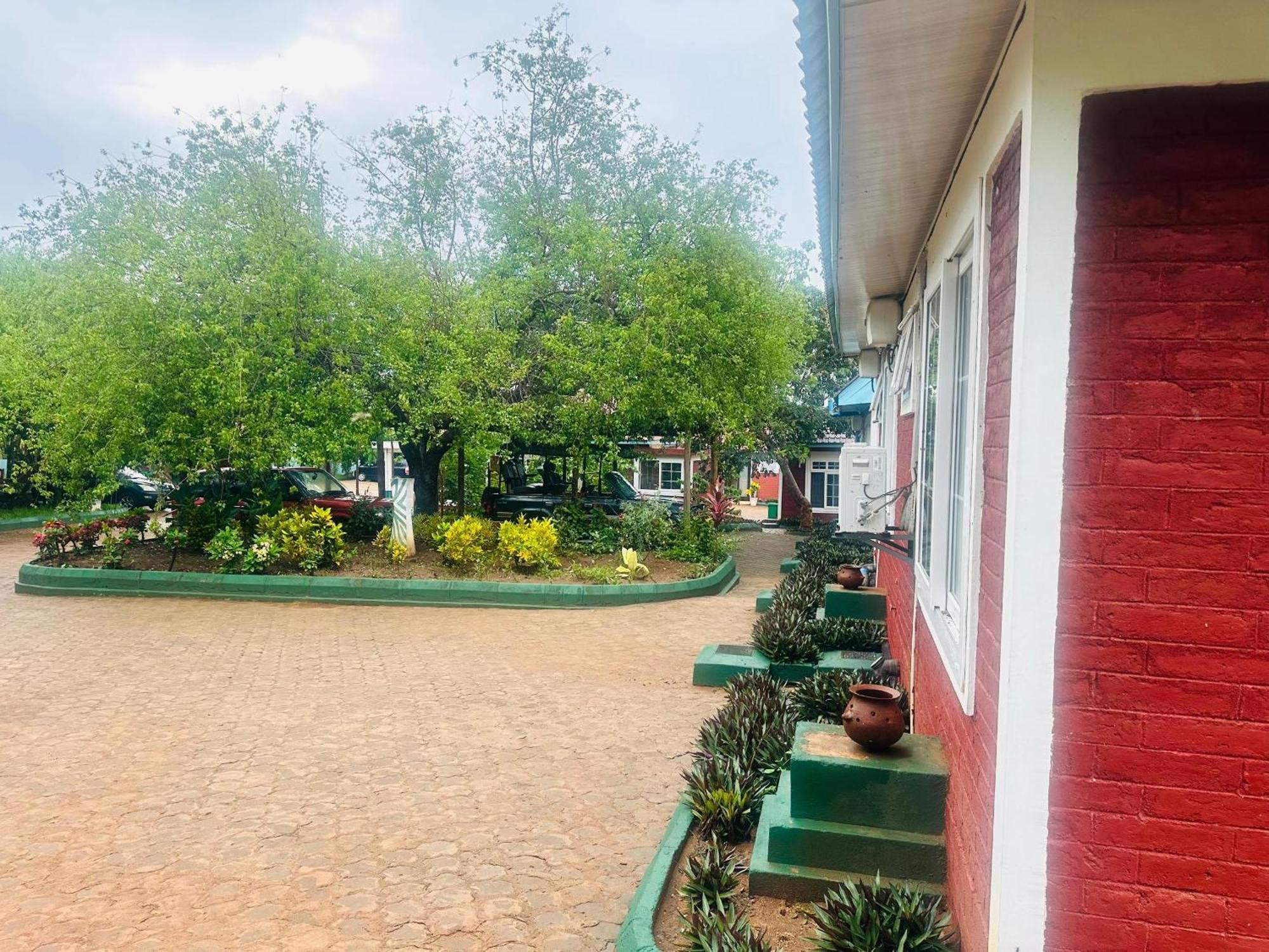 Hegoma Mkomazi Hotels And Camps מראה חיצוני תמונה