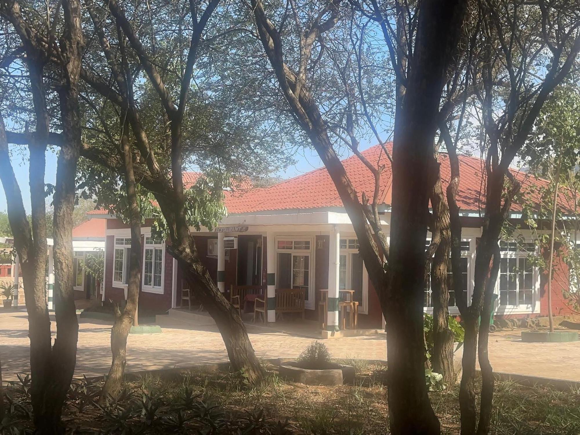 Hegoma Mkomazi Hotels And Camps מראה חיצוני תמונה