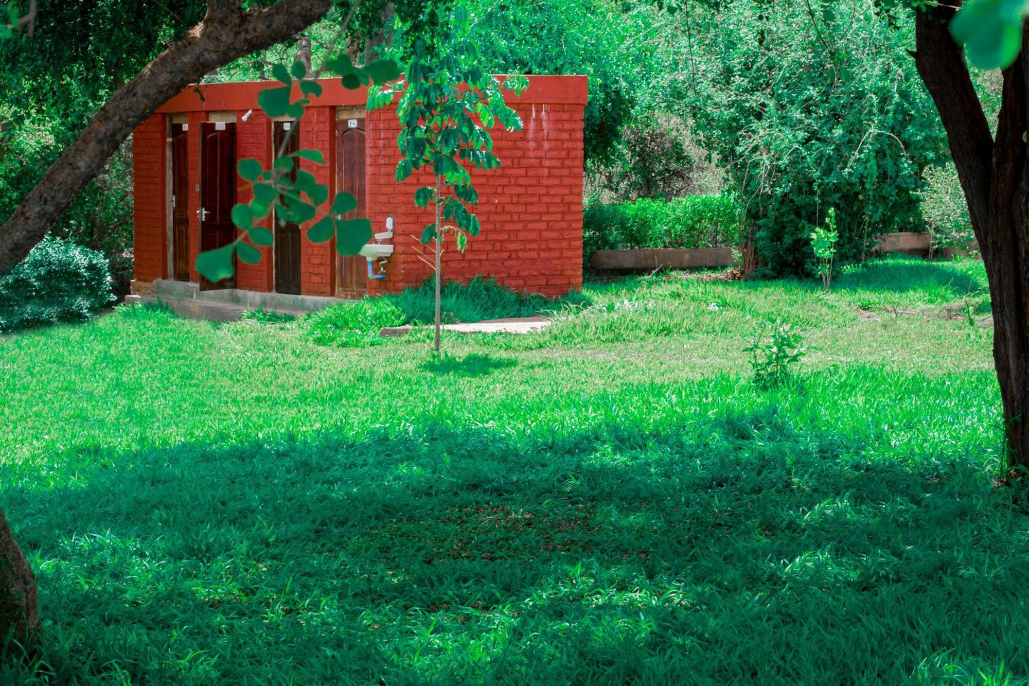 Hegoma Mkomazi Hotels And Camps מראה חיצוני תמונה